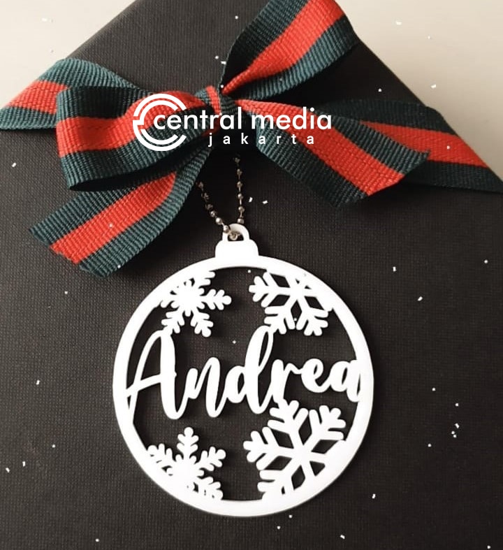 Hang Tag Natal Acrylic Custom Nama