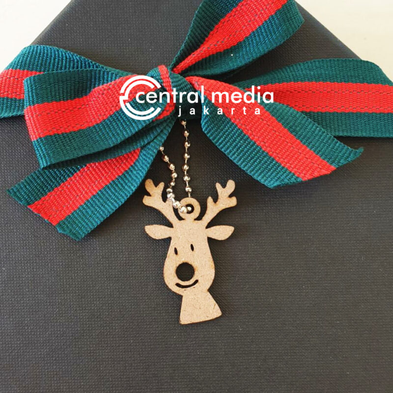 Hang Tag Natal Kayu
